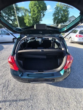 Toyota Yaris 1.4 D4D 90 к.с Като Нов , снимка 14