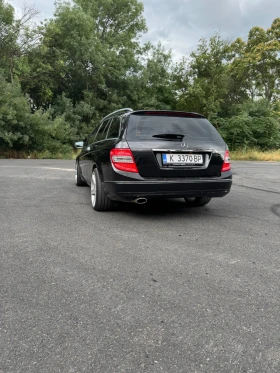 Mercedes-Benz 220, снимка 5