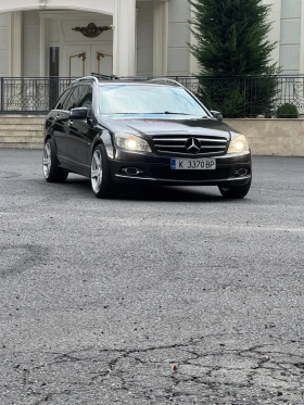 Mercedes-Benz 220, снимка 3