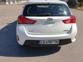 Toyota Auris, снимка 2