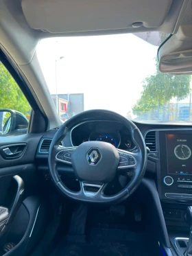 Renault Megane Най-високо ниво на оборудване, снимка 9