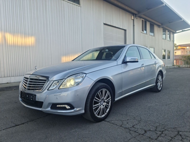 Mercedes-Benz E 500 4-MATIC, снимка 1 - Автомобили и джипове - 46772487