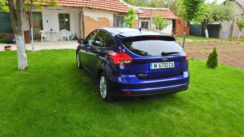 Ford Focus 1.6, снимка 2 - Автомобили и джипове - 49511625