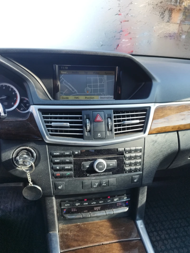 Mercedes-Benz E 350 W212, снимка 11 - Автомобили и джипове - 47998526