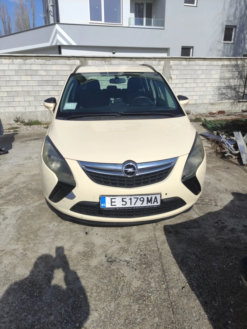 Opel Zafira Tourer, снимка 1 - Автомобили и джипове - 49270637