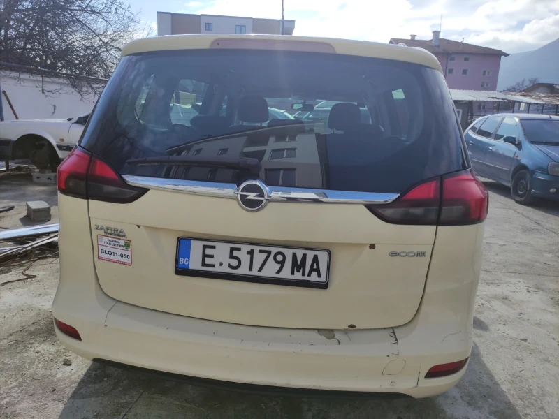 Opel Zafira Tourer, снимка 6 - Автомобили и джипове - 49270637