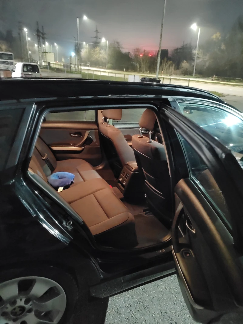 BMW 320 d, снимка 6 - Автомобили и джипове - 52976453