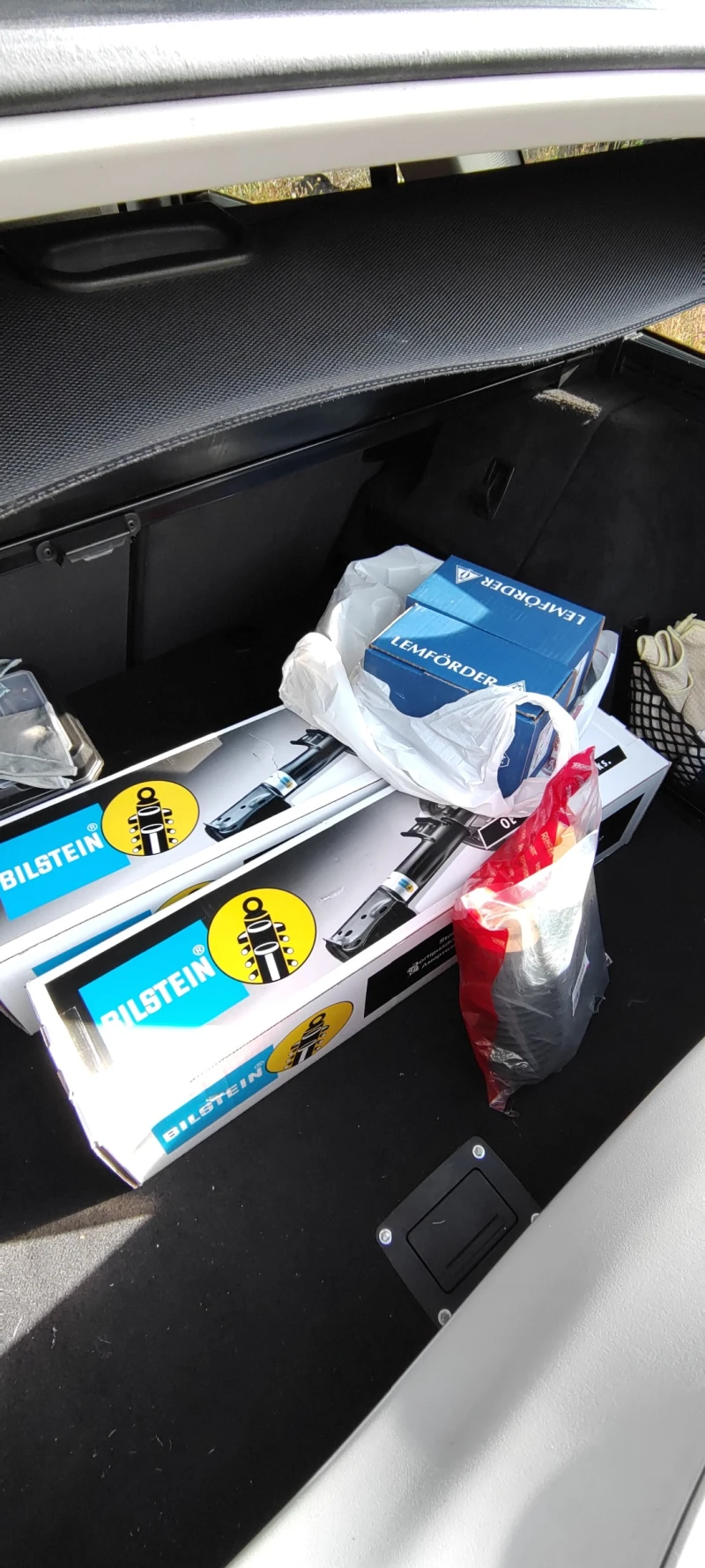 BMW 320 d, снимка 12 - Автомобили и джипове - 52976453