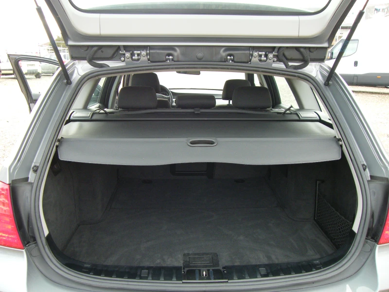 BMW 320 2.0 FACELIFT, снимка 12 - Автомобили и джипове - 53284306