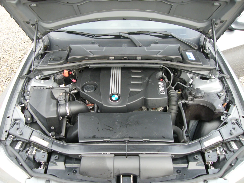 BMW 320 2.0 FACELIFT, снимка 16 - Автомобили и джипове - 53284306