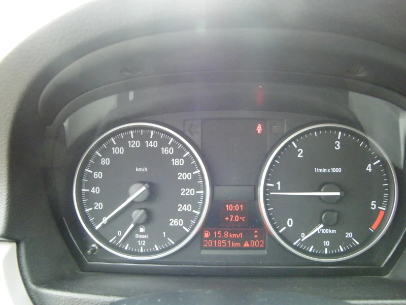 BMW 320 2.0 FACELIFT, снимка 8 - Автомобили и джипове - 53284306