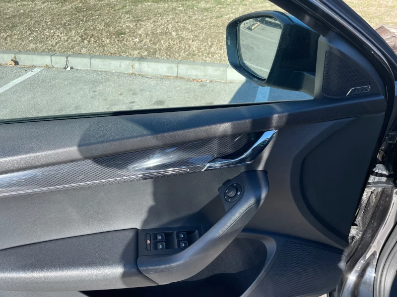 Skoda Octavia VRS / 4x4 / CANTON / KEYLESS / DiGITAL / PANORAMA, снимка 7 - Автомобили и джипове - 53294133