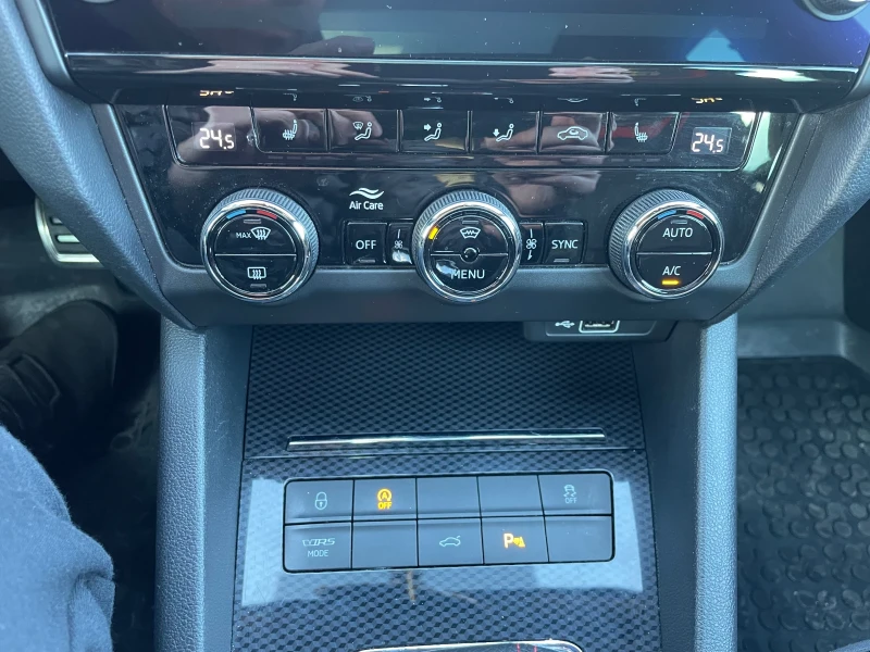 Skoda Octavia VRS / 4x4 / CANTON / KEYLESS / DiGITAL / PANORAMA, снимка 5 - Автомобили и джипове - 53294133