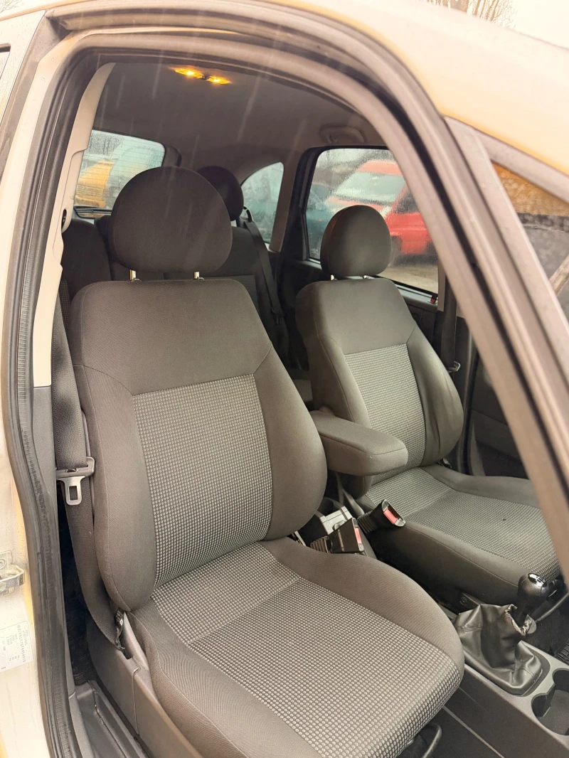 Opel Meriva 1.4 Ecotec, снимка 9 - Автомобили и джипове - 53294203