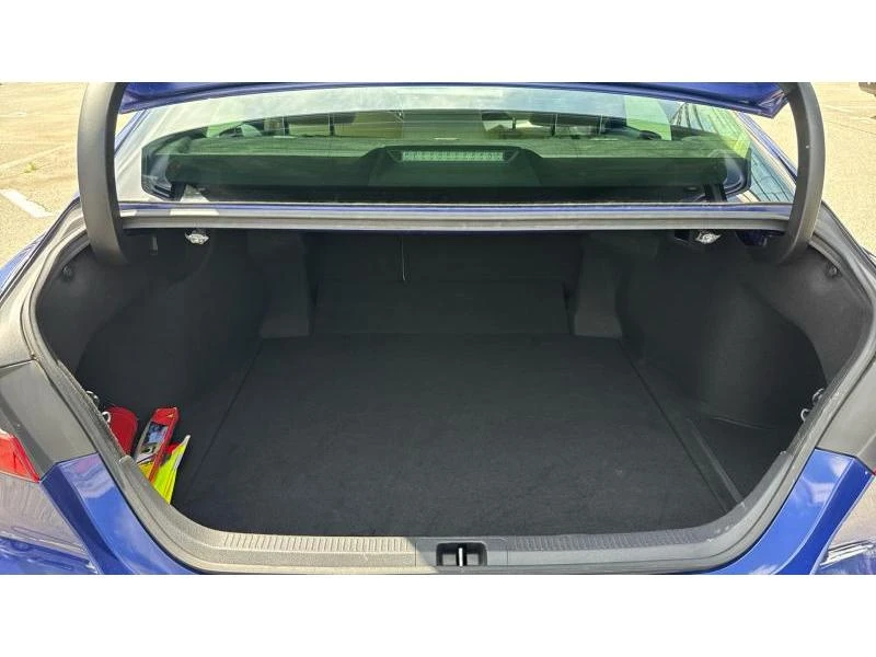 Toyota Camry 2.5 HSD Executive - изображение 10