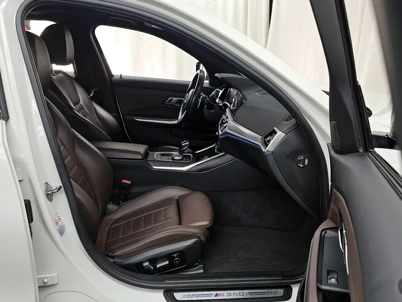 BMW 340 ///M PERFORMANCE, снимка 11 - Автомобили и джипове - 55727431