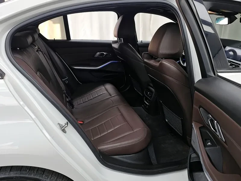 BMW 340 ///M PERFORMANCE, снимка 12 - Автомобили и джипове - 55727431