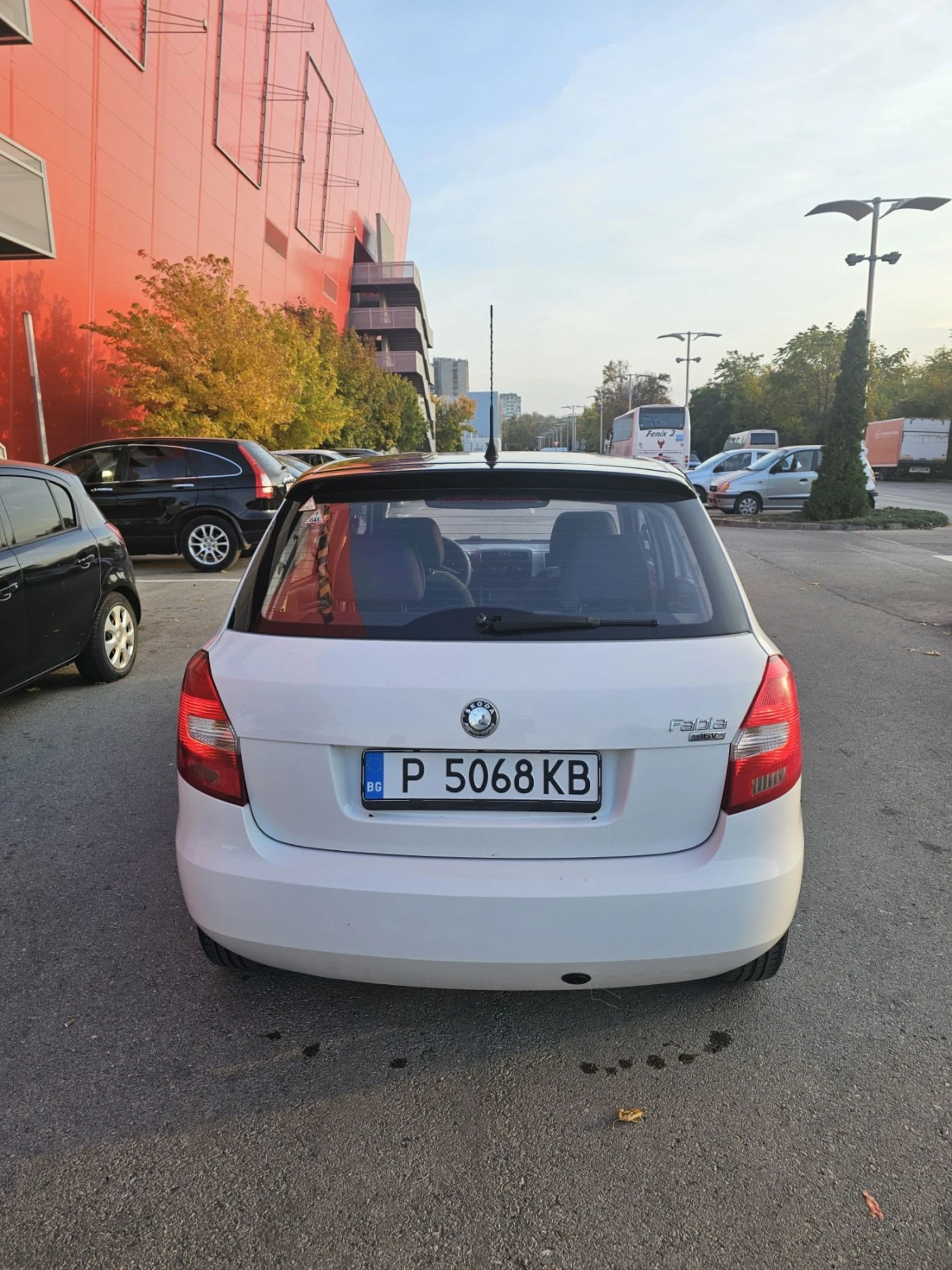 Skoda Fabia 1.4 - изображение 4