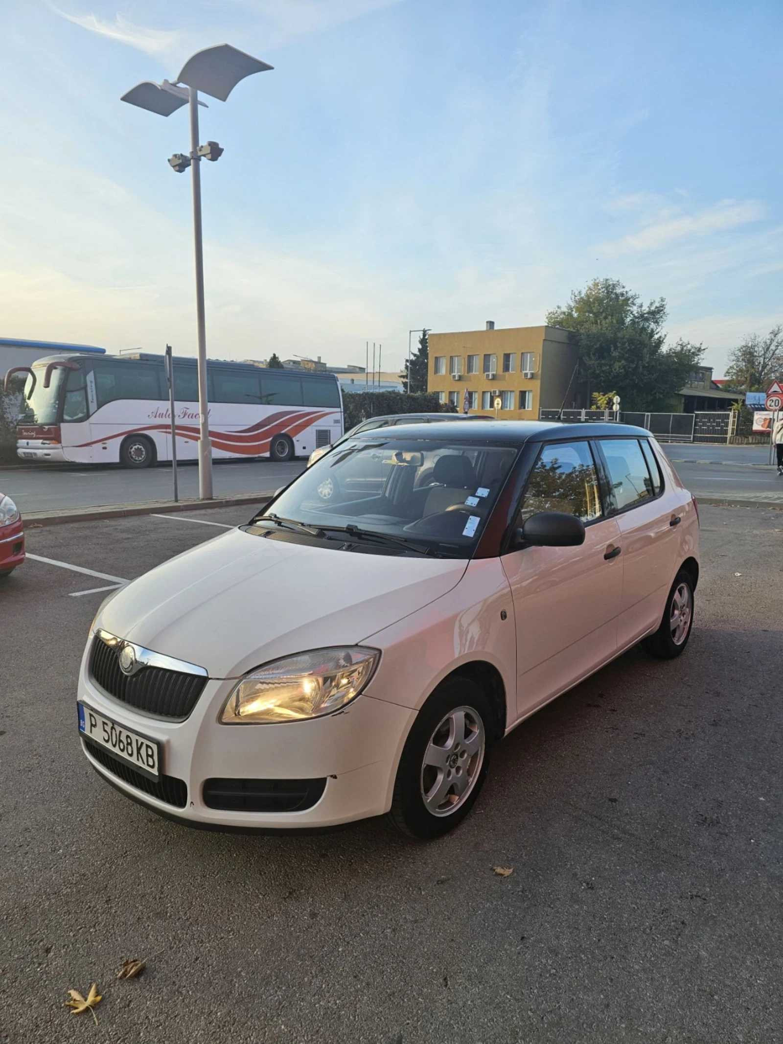 Skoda Fabia 1.4 - изображение 2