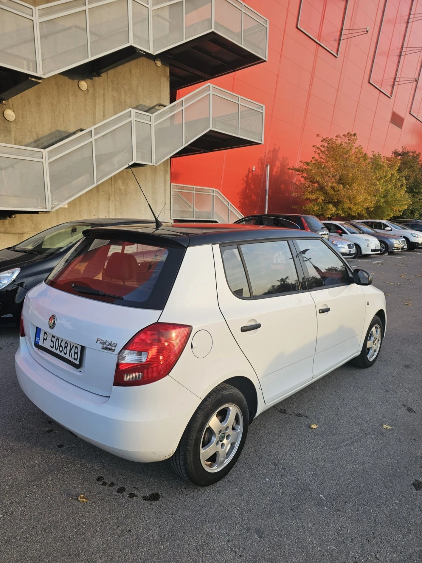 Skoda Fabia 1.4 - изображение 6