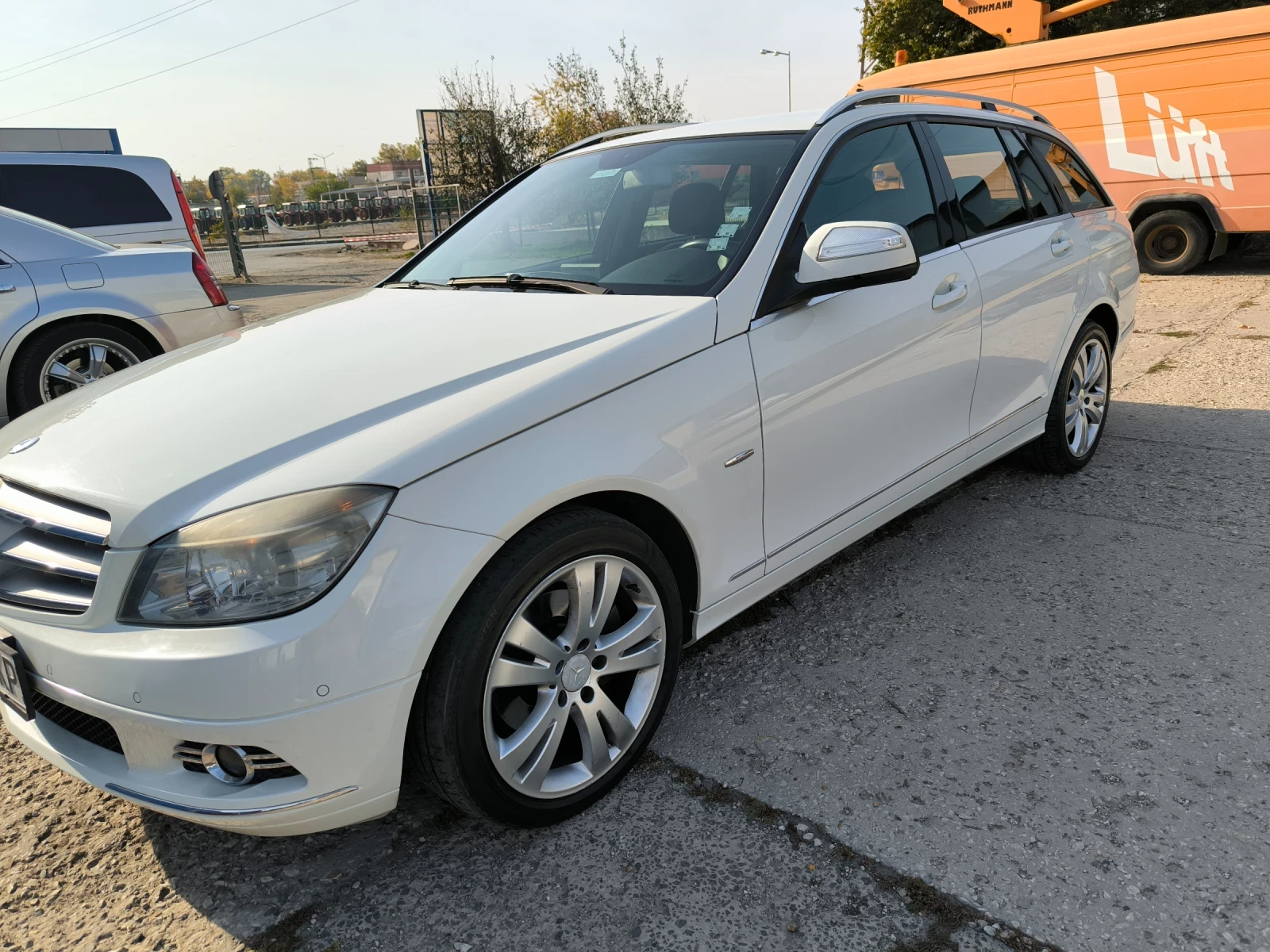 Mercedes-Benz C 220 Avangard - изображение 3