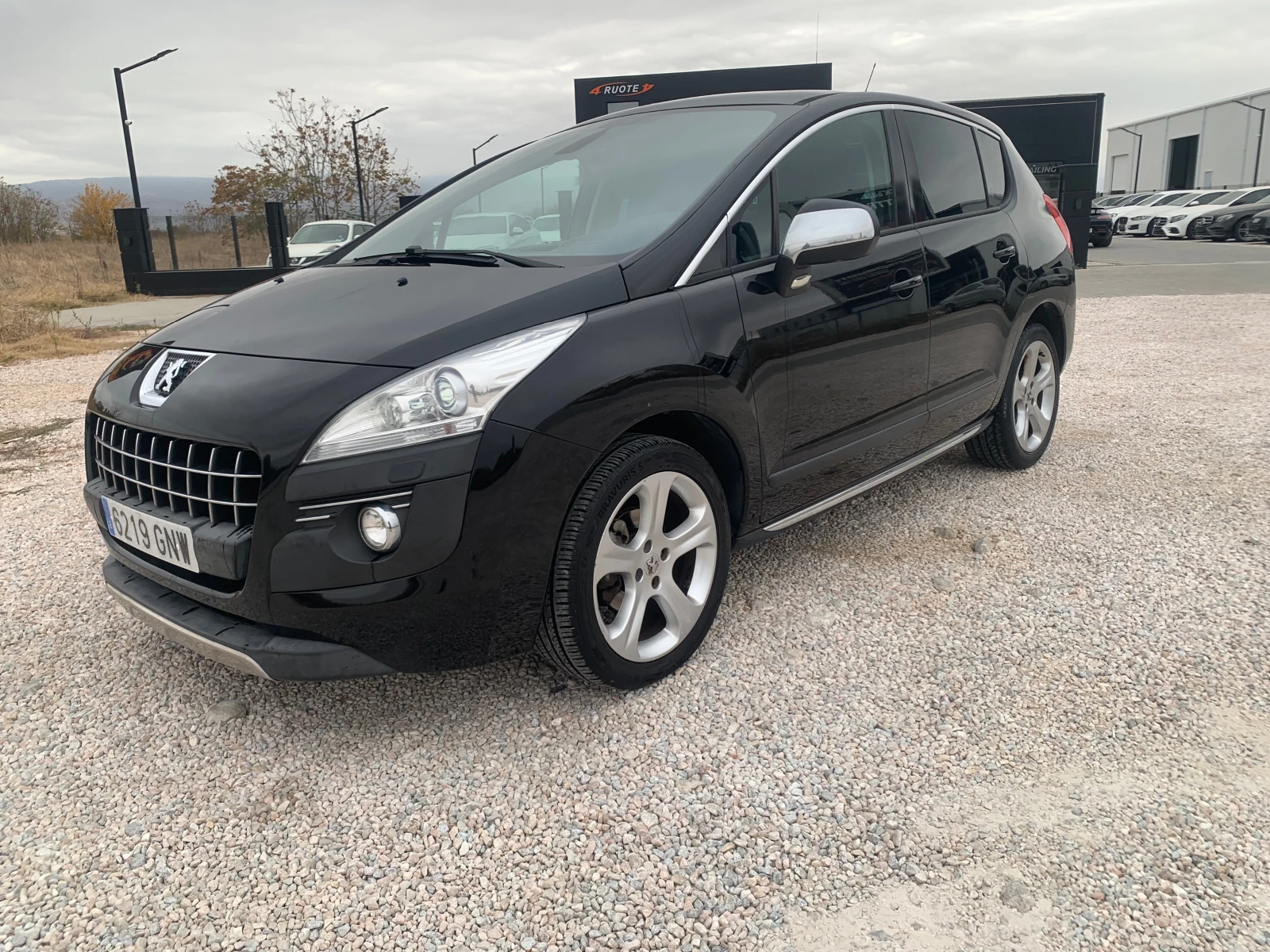 Peugeot 3008 1.6HDI ПАНОРАМА HEAD UP 6 скорости - изображение 3