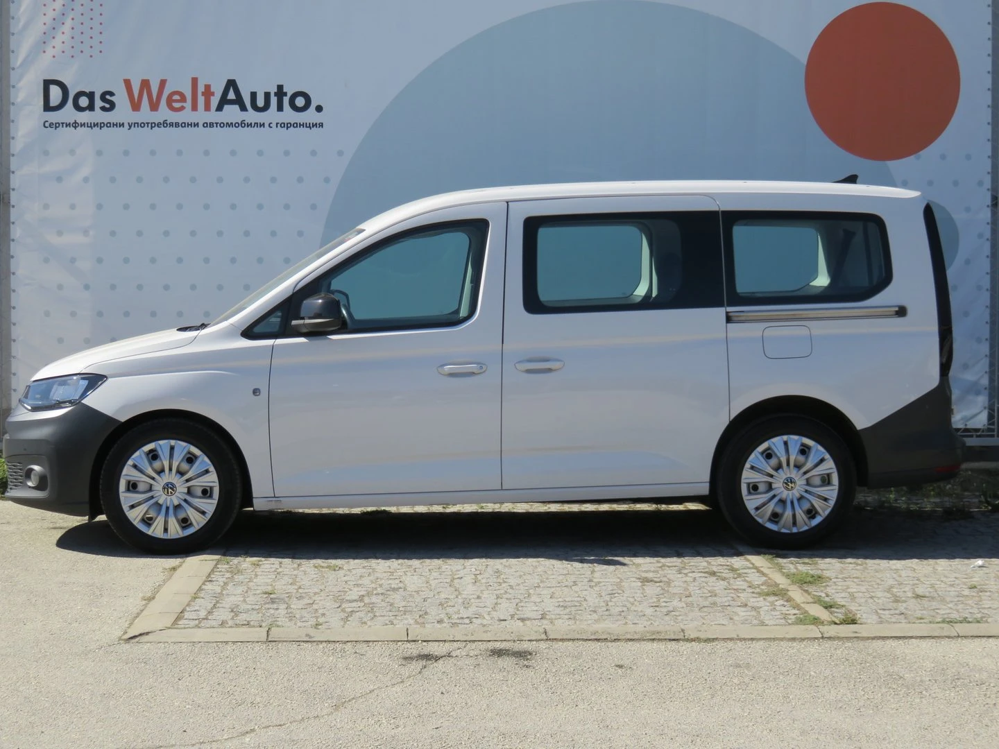 VW Caddy Maxi TDI 7 места - изображение 3