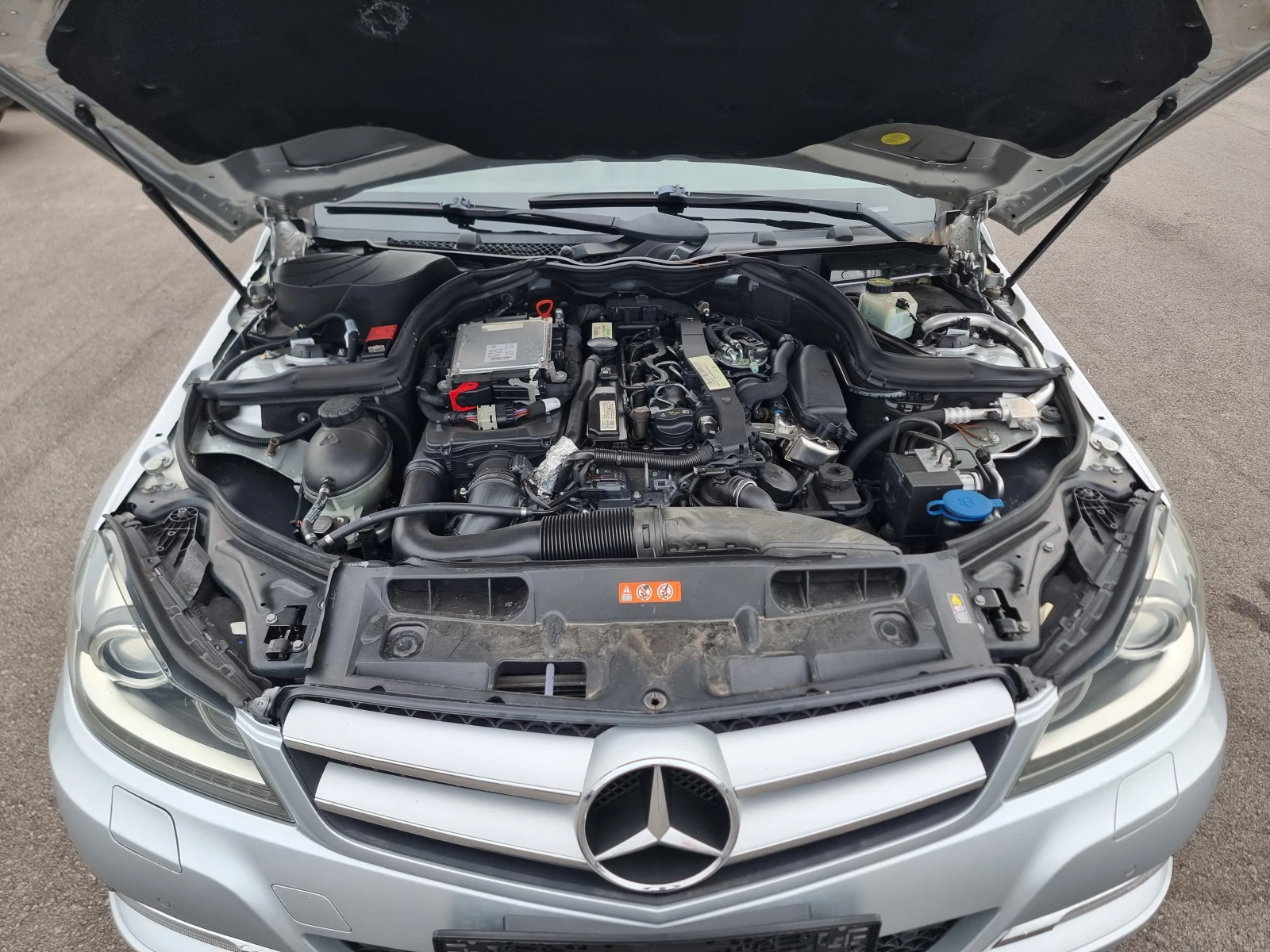 Mercedes-Benz C 220 2.2CDI | Mobile.bg — изображение 17
