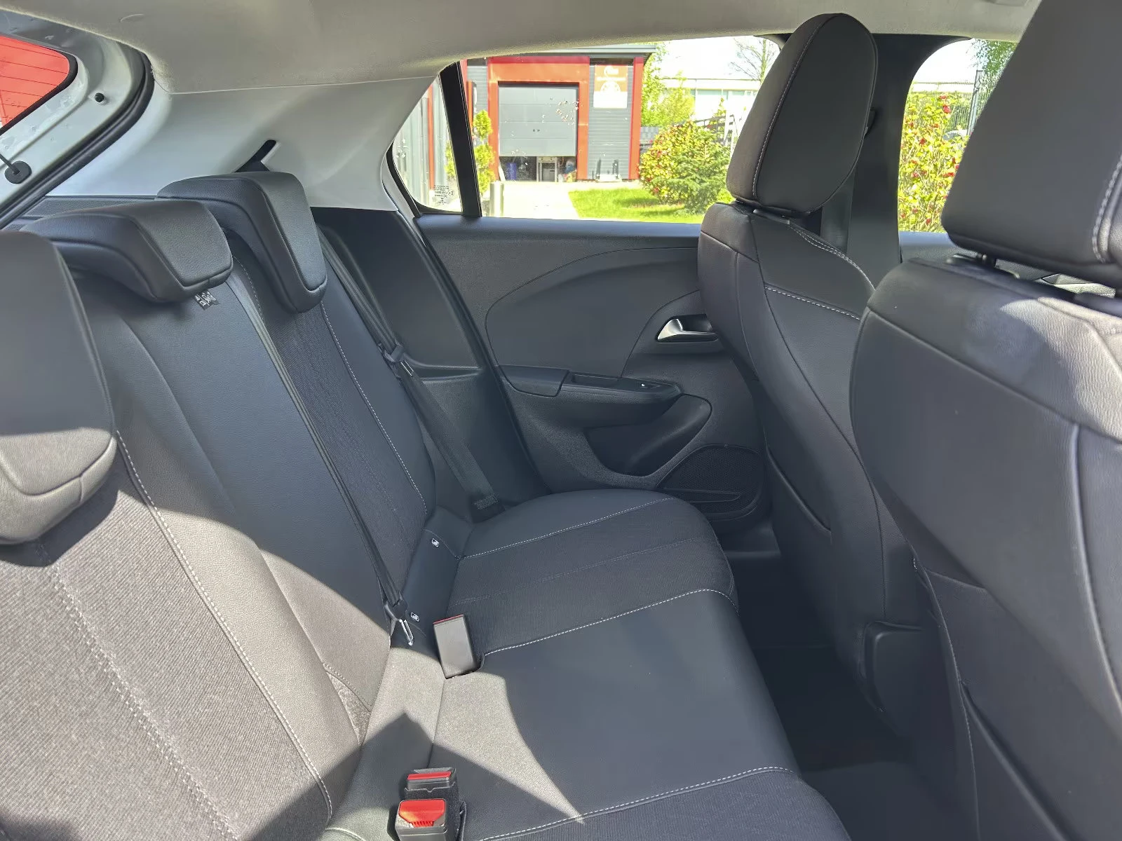 Opel Corsa F-ELEGANCE/102HP/CAM/NAVI/LED/CPLAY/L.ASSIST/426g | Mobile.bg   13