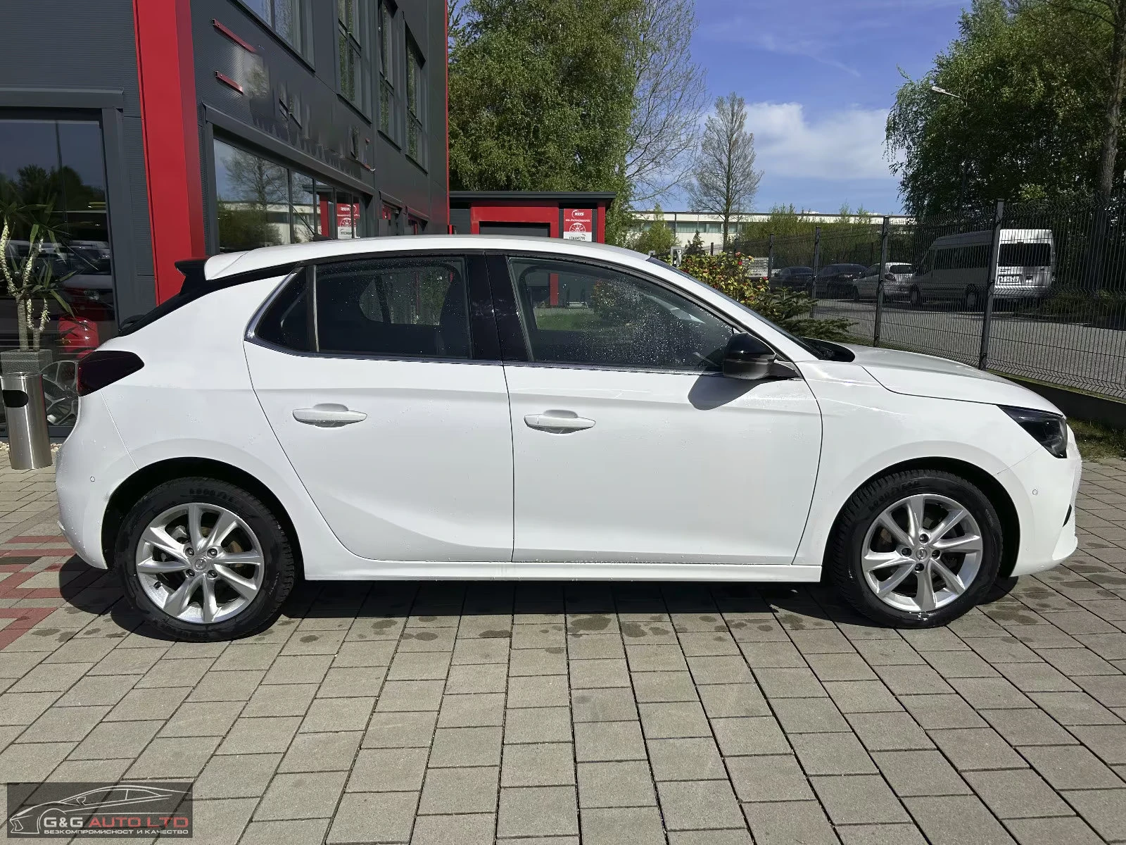 Opel Corsa F-ELEGANCE/102HP/CAM/NAVI/LED/CPLAY/L.ASSIST/426g - изображение 6