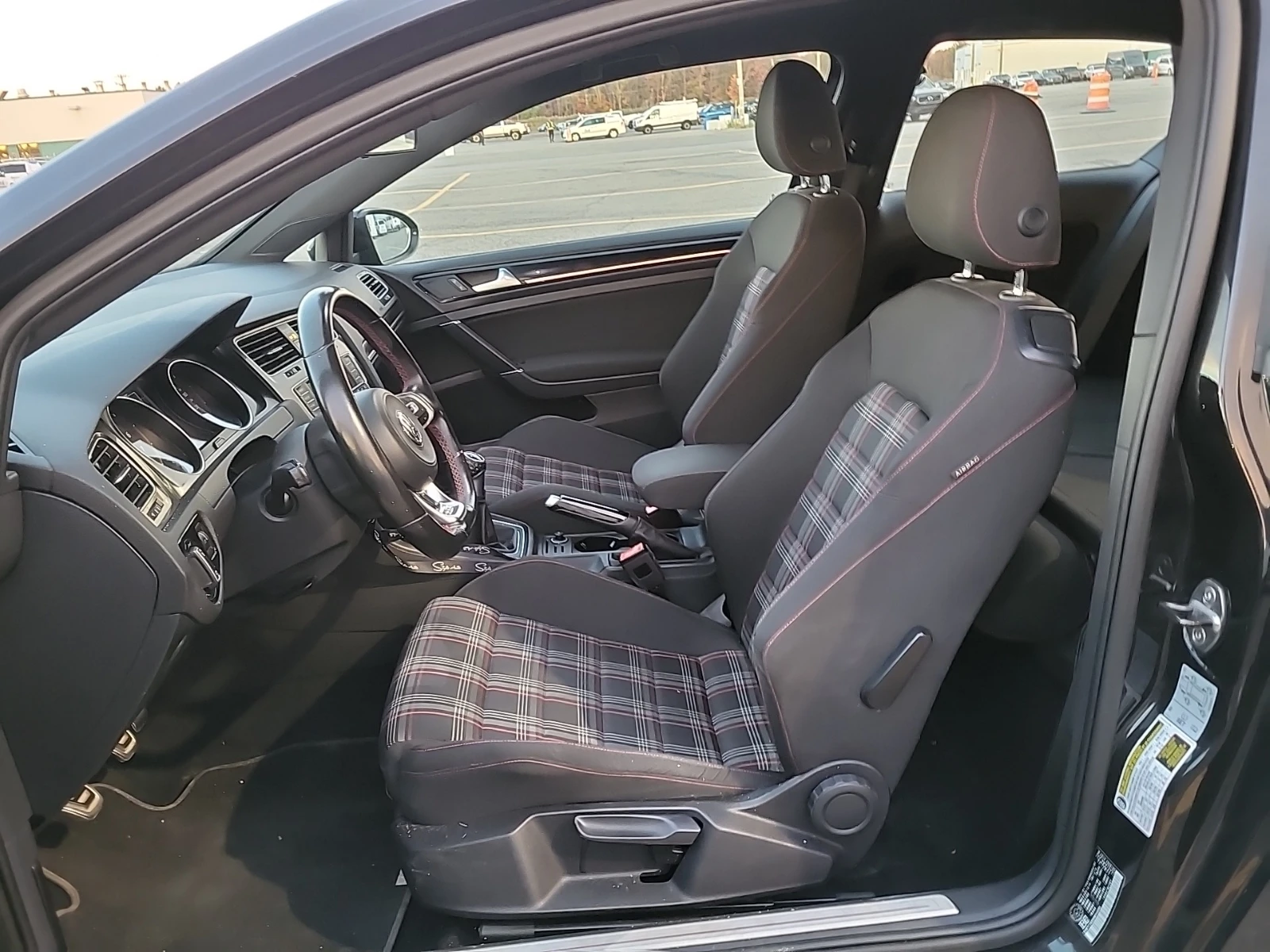 VW Golf * GTI* CARFAX * БЕЗ ПЪРВОНАЧАЛНА ВНОСКА - изображение 6