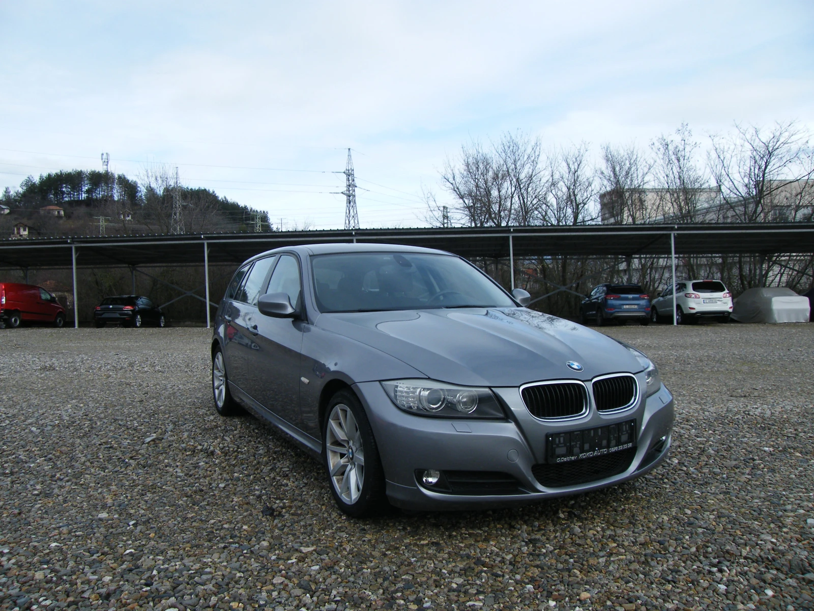 BMW 320 2.0 FACELIFT - изображение 2