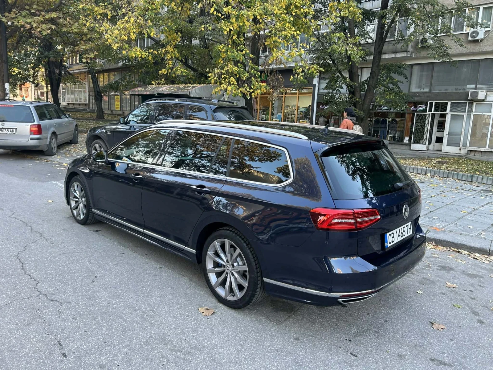 VW Passat R-line, снимка 3 - Автомобили и джипове - 53891769