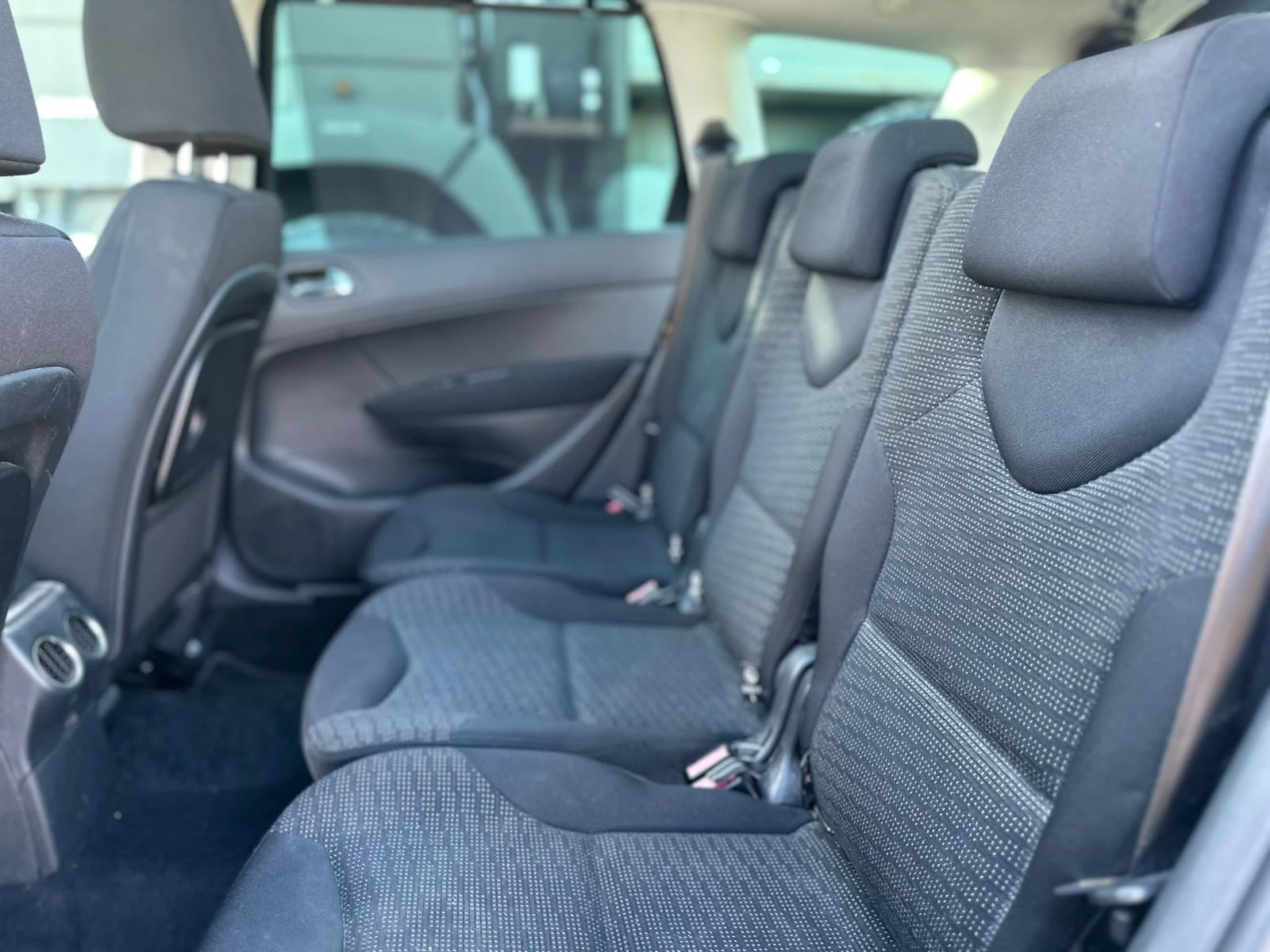 Peugeot 308 / 1.6HDI / EURO 5 /, снимка 11 - Автомобили и джипове - 53903051