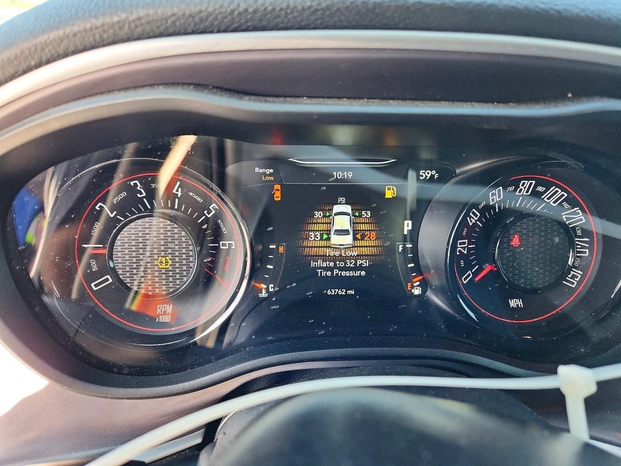 Dodge Challenger SXT, снимка 8 - Автомобили и джипове - 53988304