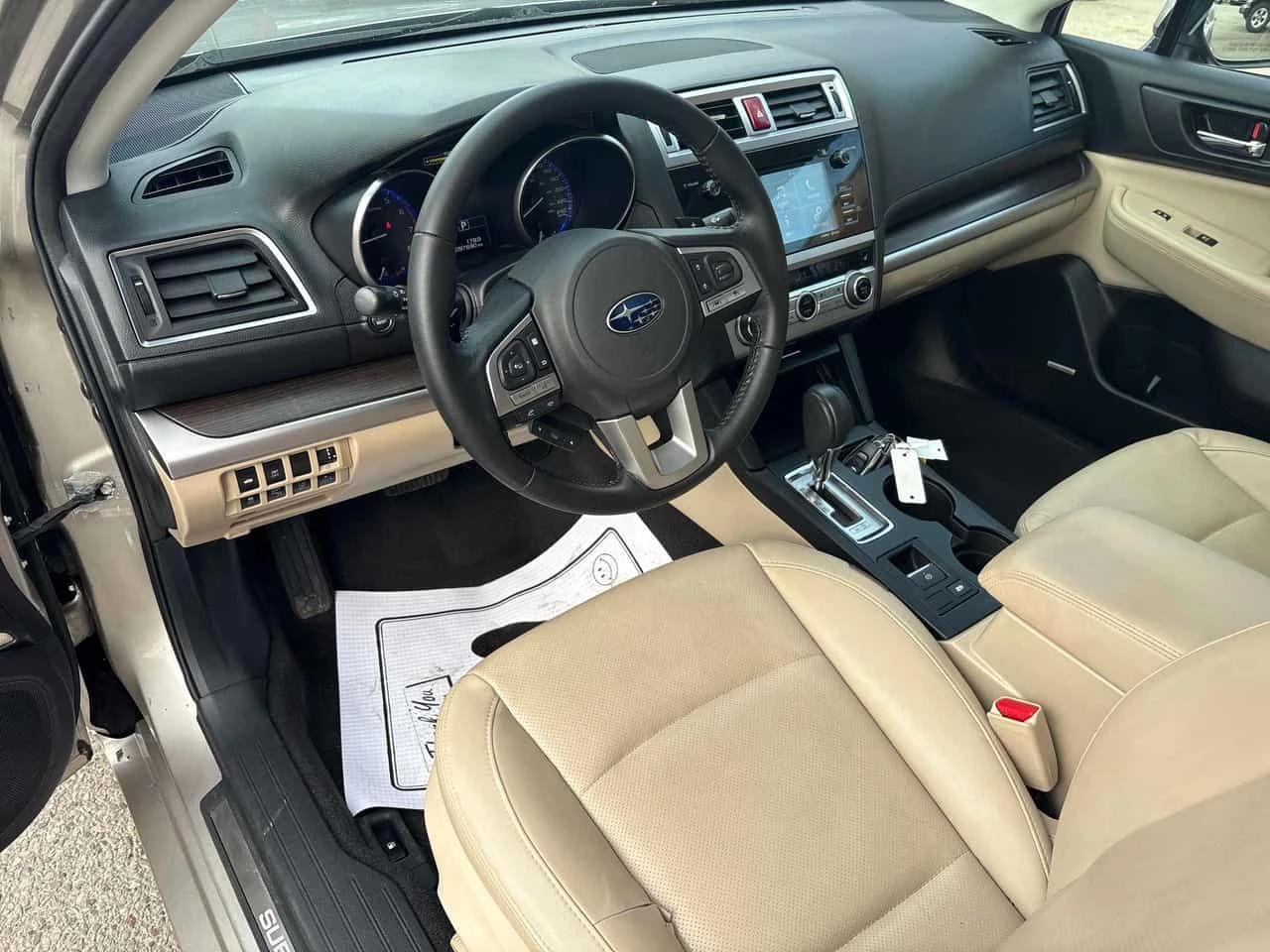 Subaru Legacy * 4dr Sdn CVT 2.5i w/Limited & Tech Pkg* 2 КЛЮЧА* , снимка 5 - Автомобили и джипове - 54159657