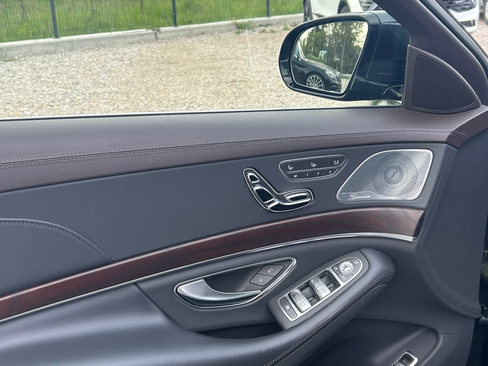 Mercedes-Benz S 560 * 4Matic* Long* AMG* , снимка 9 - Автомобили и джипове - 54359065