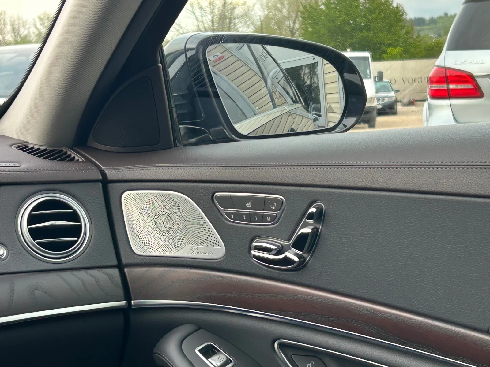 Mercedes-Benz S 560 * 4Matic* Long* AMG* , снимка 10 - Автомобили и джипове - 54359065