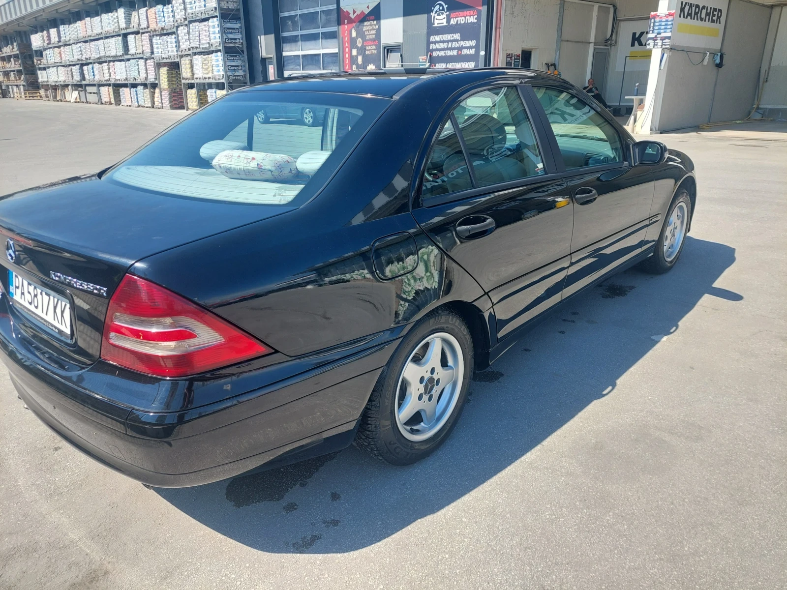 Mercedes-Benz C 180, снимка 6 - Автомобили и джипове - 54492464