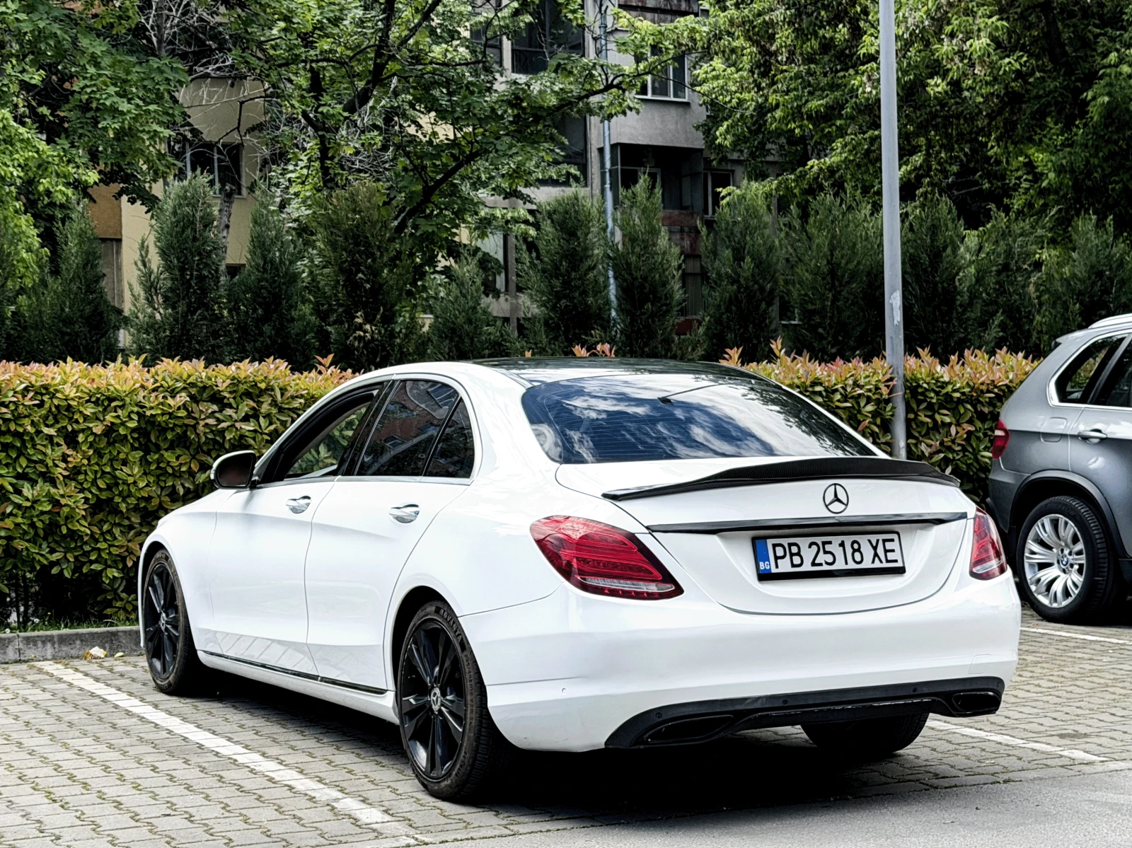 Mercedes-Benz C 300 Burmester, Подгрев, Панорама, снимка 4 - Автомобили и джипове - 54642225