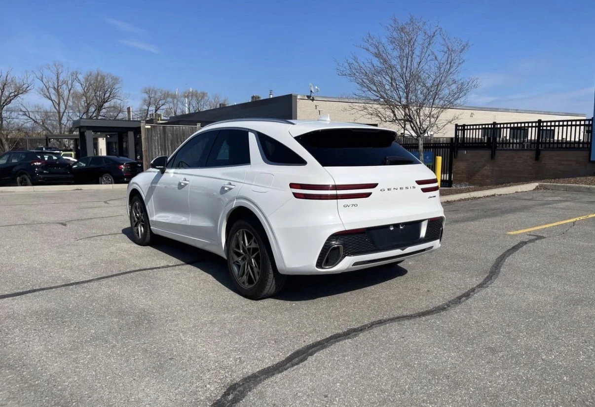 Genesis GV70 ADVANCED PLUS * 2.5T * CARPLAY * ОБДУХВАНЕ * 360 *, снимка 5 - Автомобили и джипове - 55063617