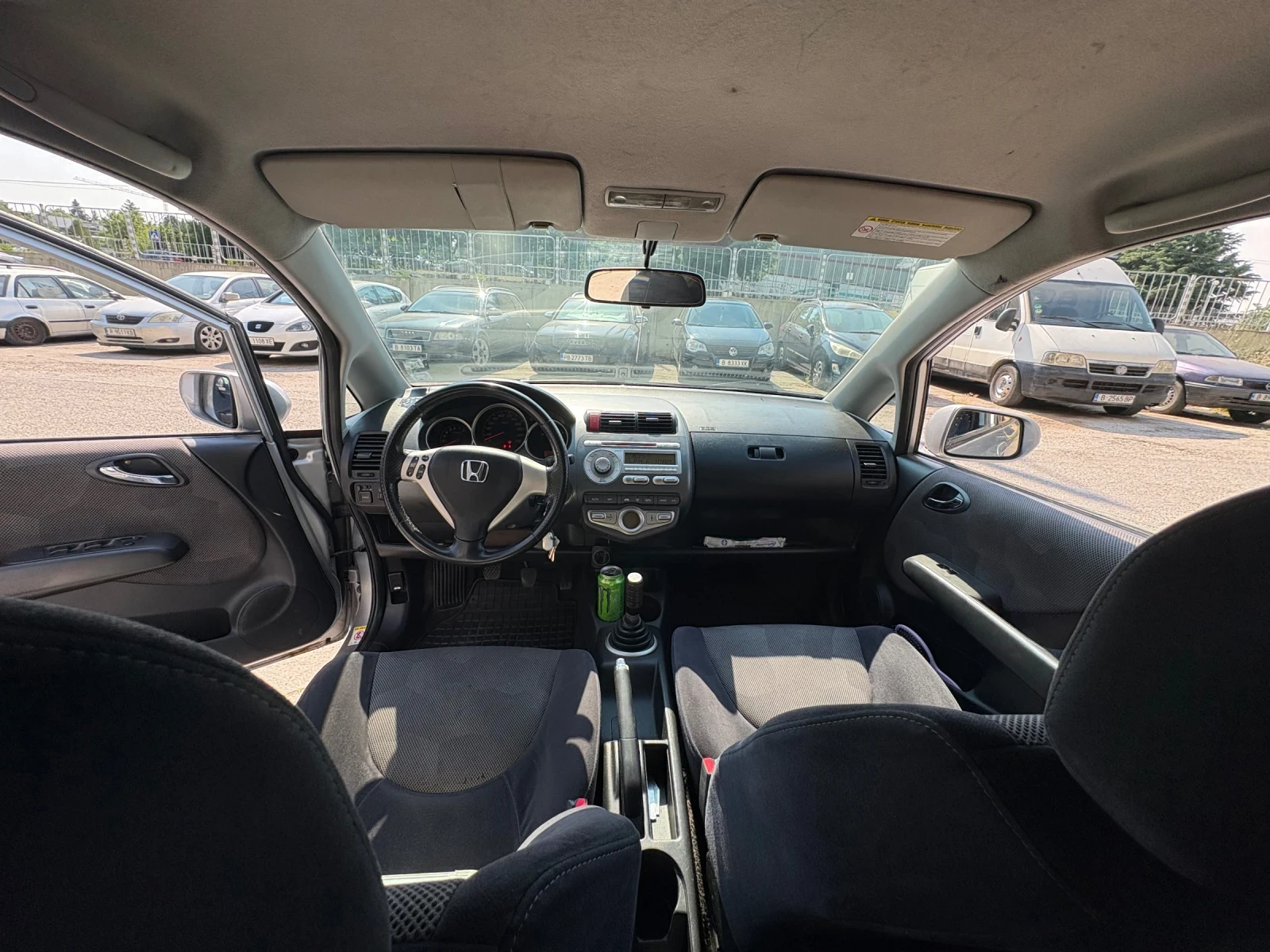 Honda Jazz 1.3 Sport Facelift, снимка 9 - Автомобили и джипове - 55122349