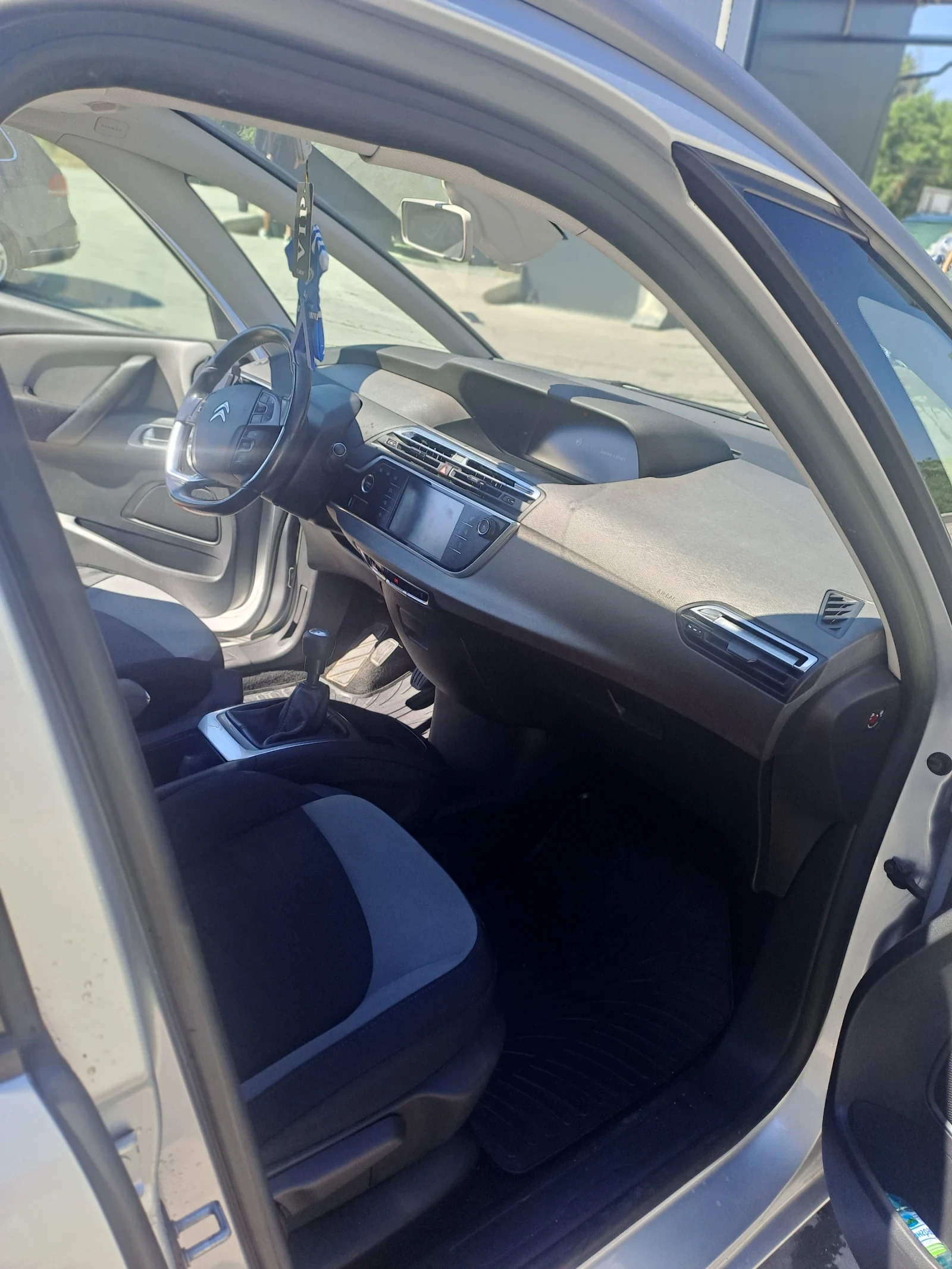 Citroen Grand C4 Picasso, снимка 5 - Автомобили и джипове - 55229229