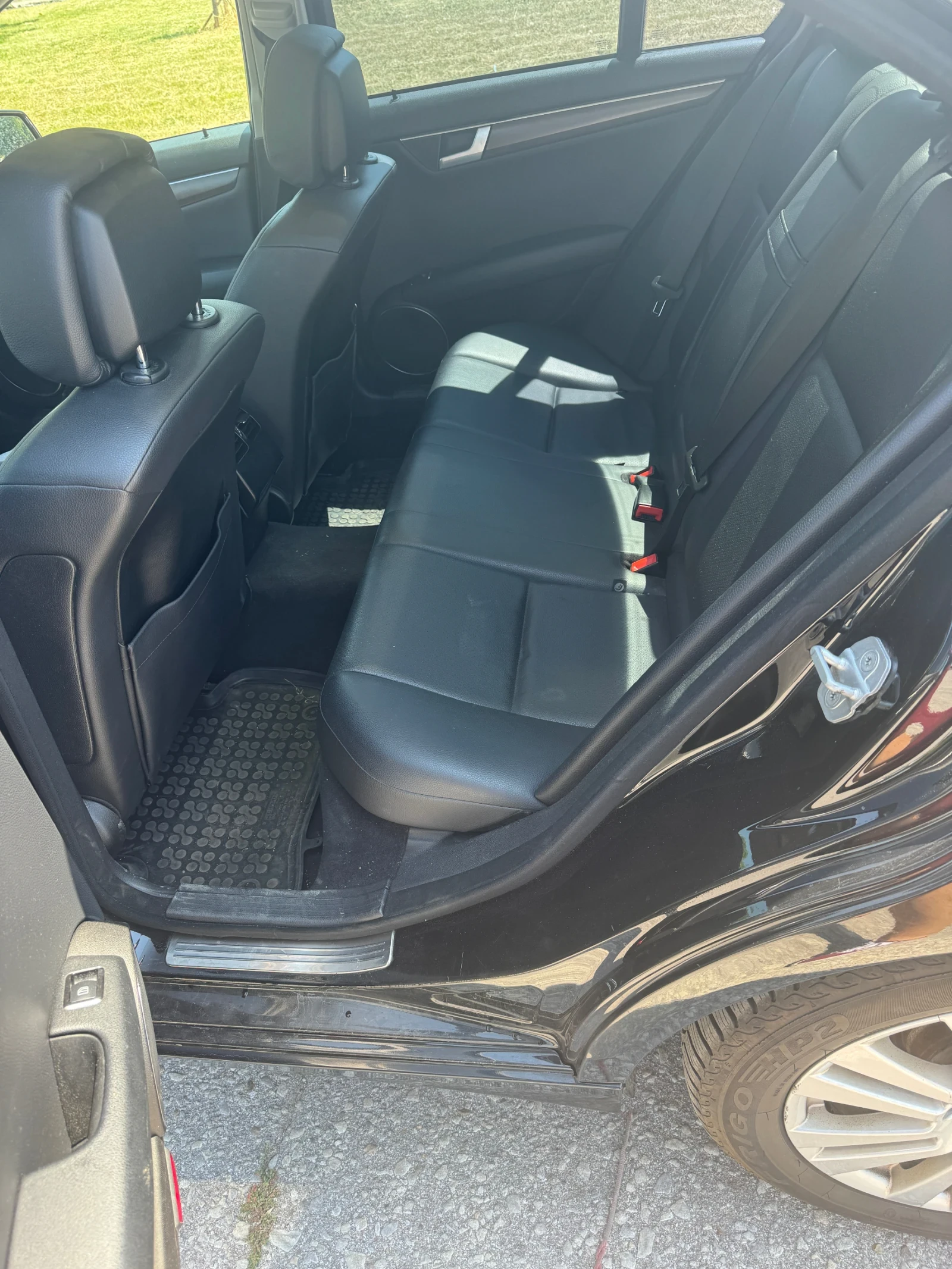 Mercedes-Benz C 250 CDI, снимка 12 - Автомобили и джипове - 55250291