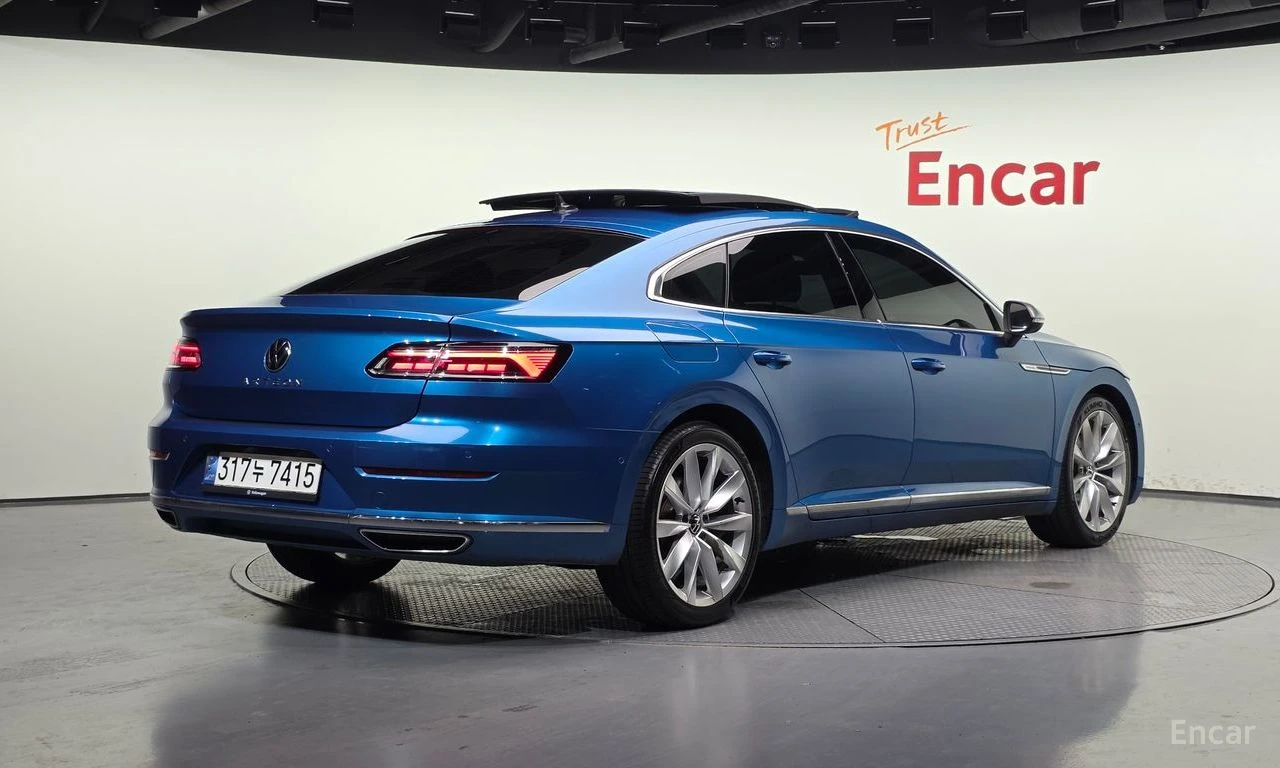 VW Arteon 2.0 TDI Prestige* DISTRONIC* 360* ХЕДЪП* ОБДУХВАНЕ, снимка 3 - Автомобили и джипове - 55451981