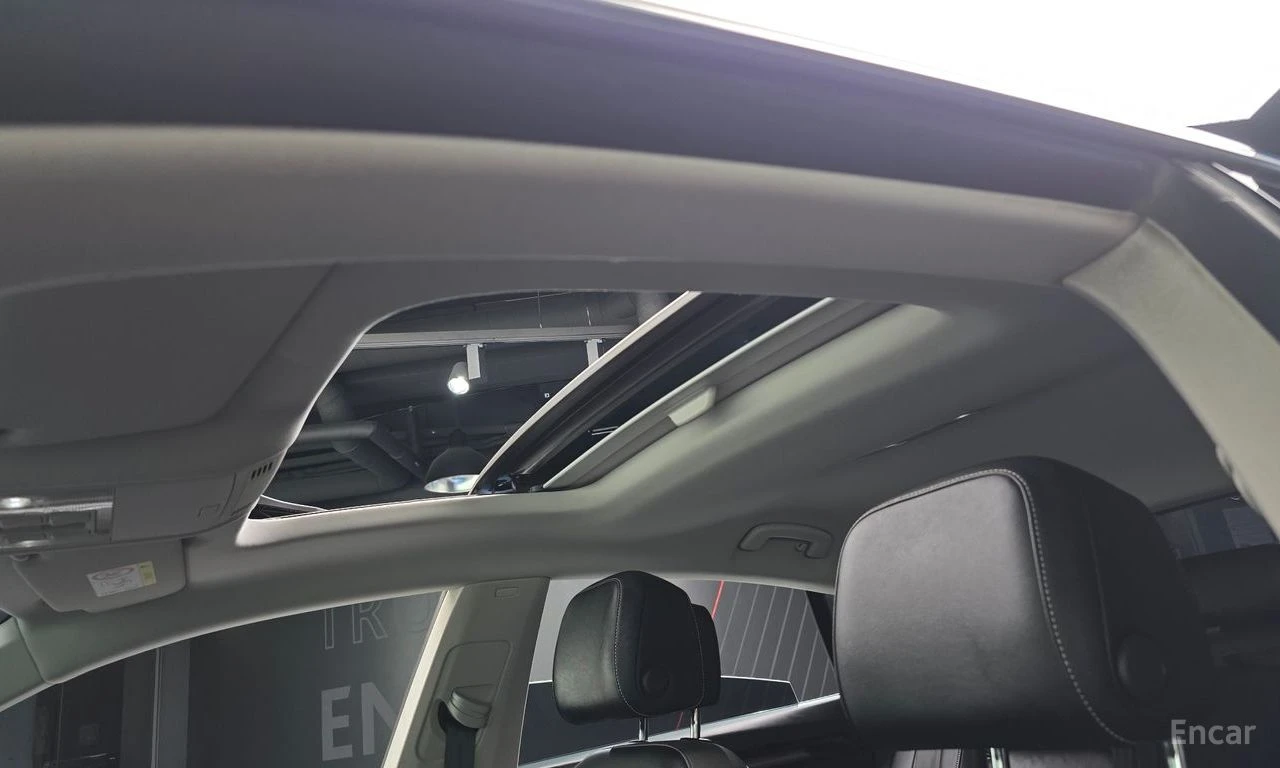 VW Arteon 2.0 TDI Prestige* DISTRONIC* 360* ХЕДЪП* ОБДУХВАНЕ, снимка 16 - Автомобили и джипове - 55451981