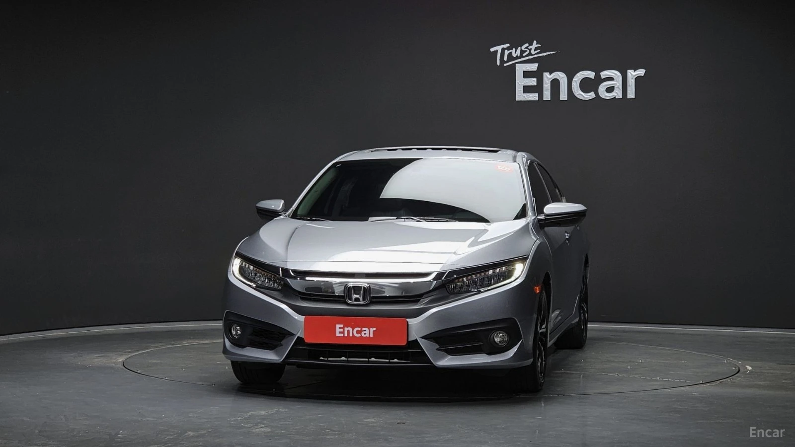 Honda Civic 2.0* КОЖА* ПОДГРЕВ* ШИБИДАХ* КАМЕРА* , снимка 3 - Автомобили и джипове - 55477825