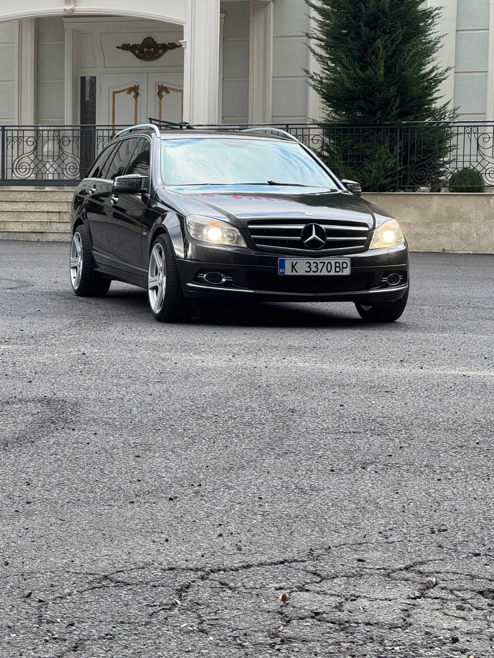 Mercedes-Benz 220, снимка 3 - Автомобили и джипове - 55573836