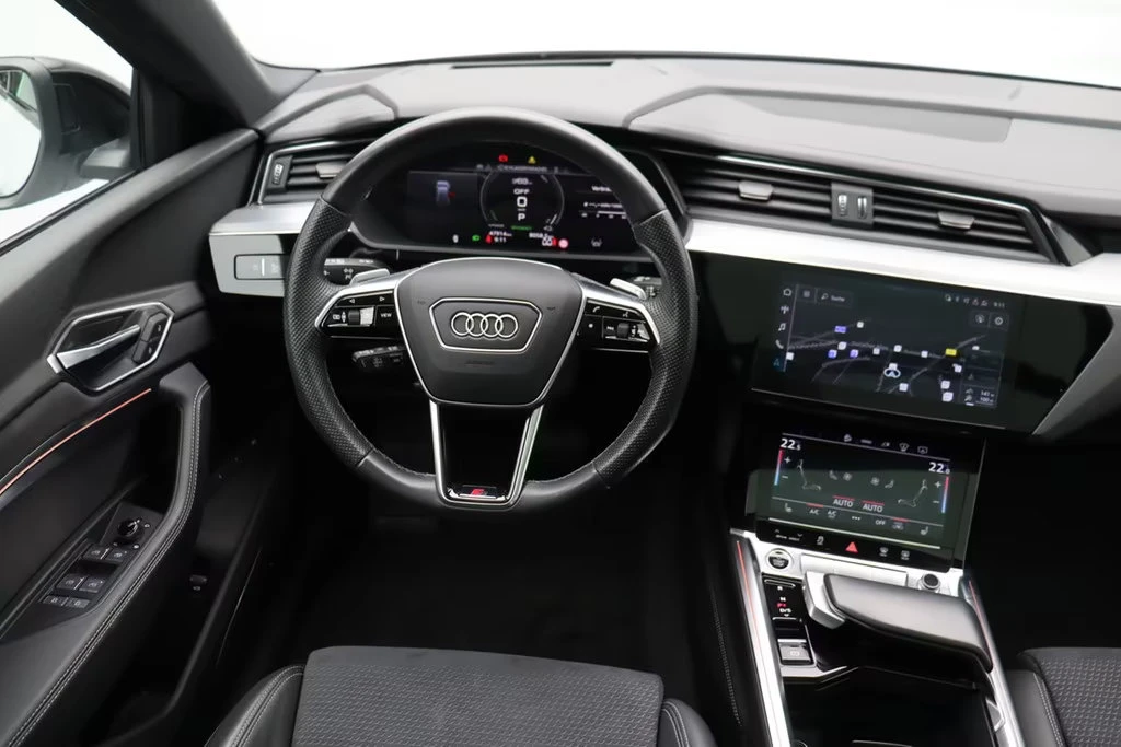 Audi E-Tron 50/313HP/SPORTBACK/S-LINE/PANO/360/HUD/793z, снимка 8 - Автомобили и джипове - 55705804