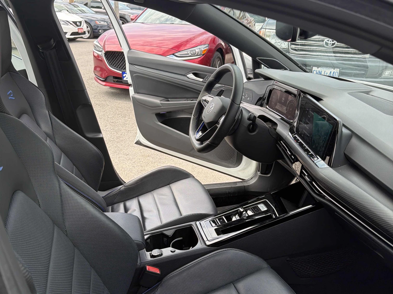 VW Golf R DSG / АВТОКРЕДИТ, снимка 12 - Автомобили и джипове - 55790048